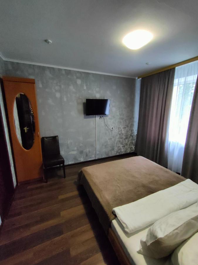 Hotel Almaz Poltava Exterior photo