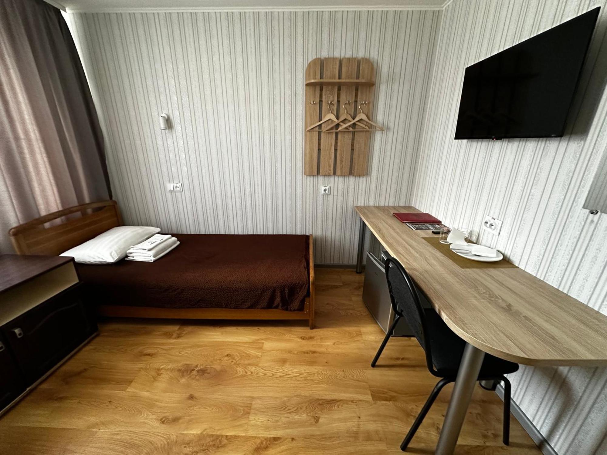 Hotel Almaz Poltava Exterior photo